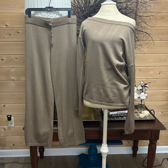 Chaser Set - Picture 3 of 12